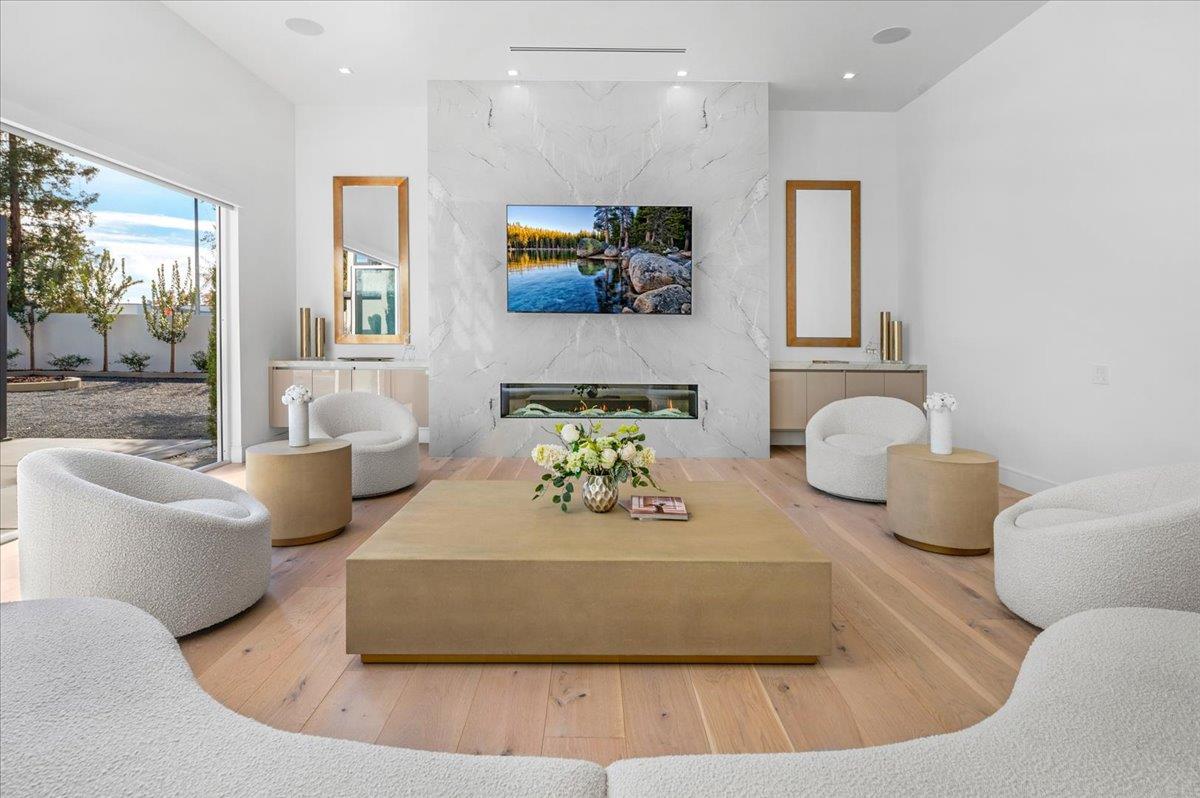 8754 N Millbrook Avenue, Fresno, CA, 93720