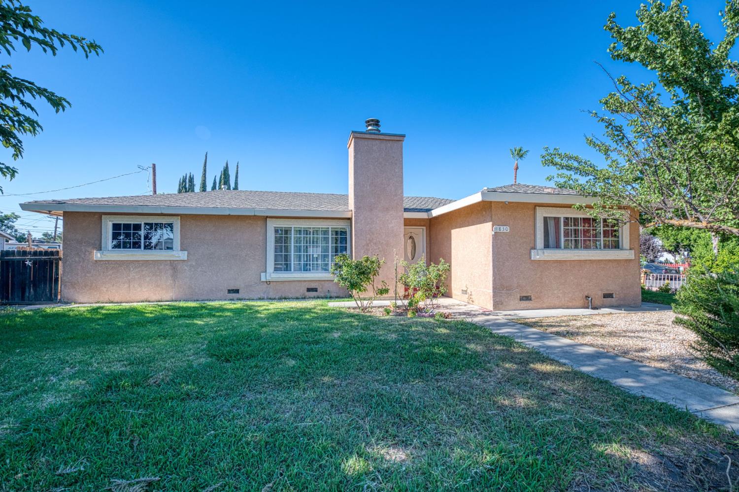 1830 Valeria Street Dos Palos, California Welcome to 1830 Valeria Street in the heart of Dos Palos! This charming 3-bedroom, 1.5-bathroom home is centrally located, offering convenient access to schools, shopping, and local amenities. Situated on a fully fenced corner lot, the property provides added privacy and spaceperfect for outdoor living or entertaining. It also features covered parking for two vehicles, a valuable bonus in any home. Whether you're a first-time buyer looking to settle into a comfortable and well-located residence or an investor seeking a great opportunity, this property has the potential to be a smart and rewarding choice. Don't miss your chance to own a great home in a prime location!Bienvenidos a 1830 Valeria Street en el corazon de Dos Palos! Esta encantadora casa de 3 recamaras y 1.5 banos esta ubicada en una zona centrica, con acceso conveniente a escuelas, tiendas y servicios locales. Situada en un lote de esquina, la propiedad ofrece mayor privacidad y espacio perfecto para disfrutar al aire libre o para reuniones. Tambien cuenta con estacionamiento techado para dos vehculos, un beneficio muy valioso en cualquier hogar. Ya sea que seas un comprador por primera vez buscando una residencia comoda y bien ubicada, o un inversionista en busca de una gran oportunidad, esta propiedad tiene el potencial de ser una eleccion inteligente y gratificante. No pierdas la oportunidad de ser dueno de una excelente casa en una ubicacion privilegiada!