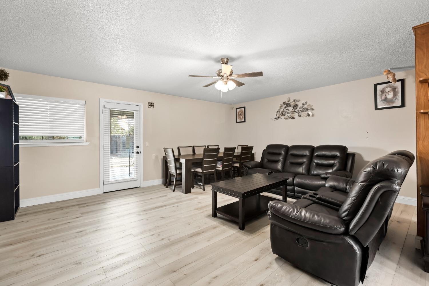 1512 N Brawley, Fresno, CA, 93722