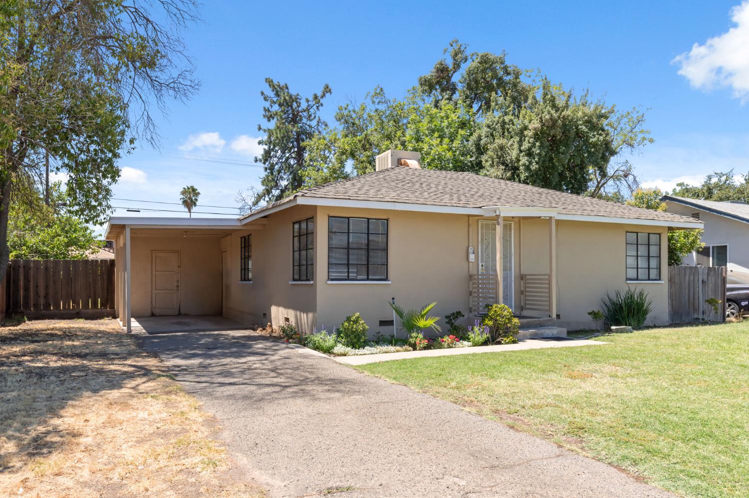 817 W Shields Avenue, Fresno, CA, 93705