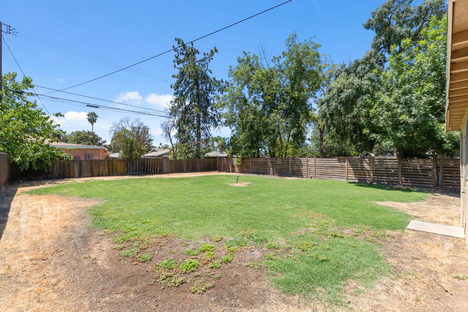 817 W Shields Avenue, Fresno, CA, 93705