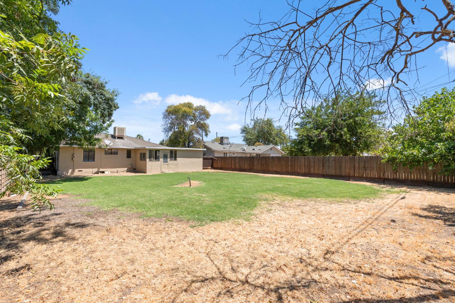 817 W Shields Avenue, Fresno, CA, 93705
