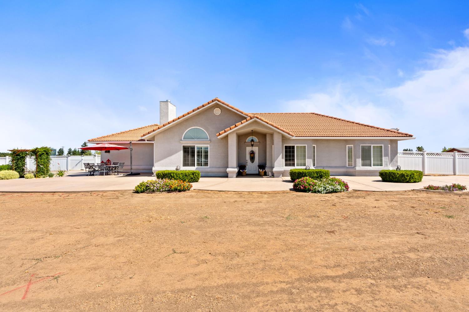 1043 La Jolla Avenue, Clovis, CA, 93619