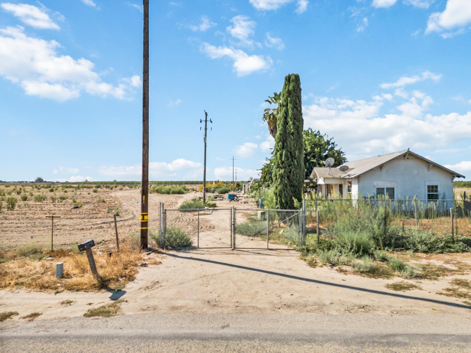 Farm in Fresno - photo 2