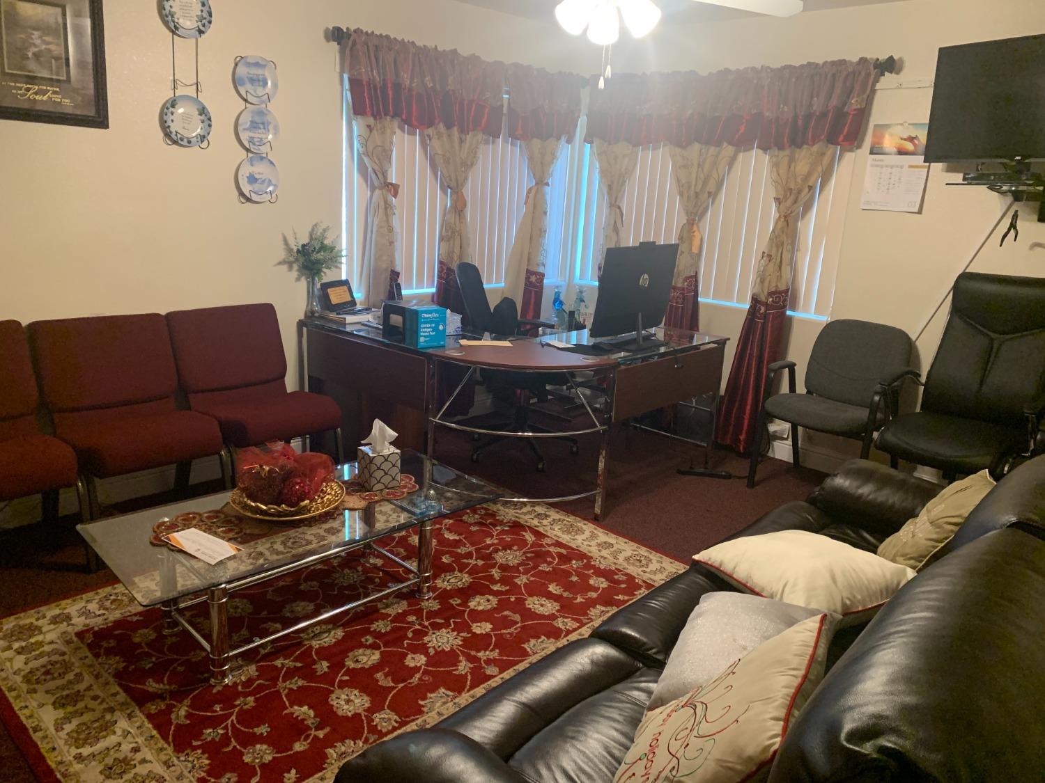 Photo 25