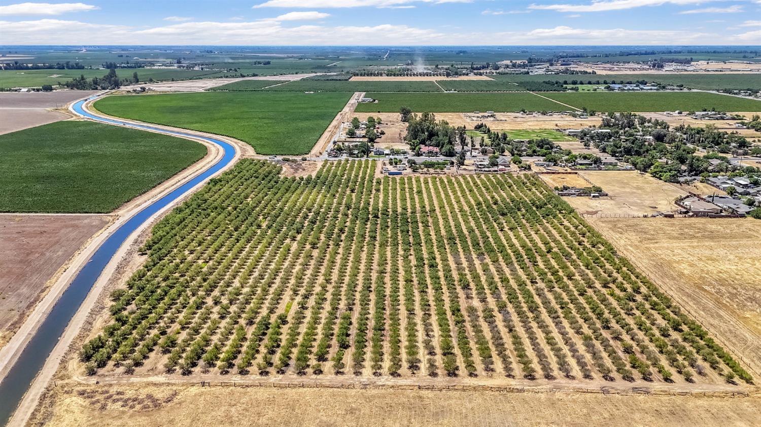 29493 Avenue 13 1/2, Madera, CA, 93638