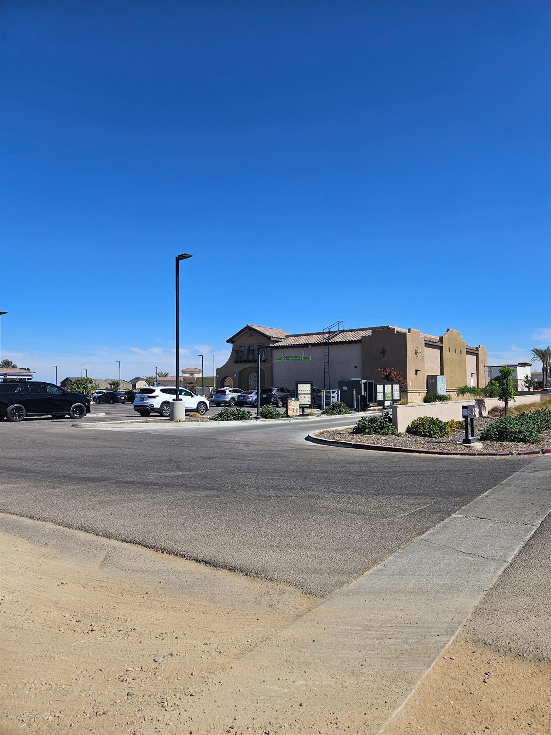 Commercial in Clovis - photo 2