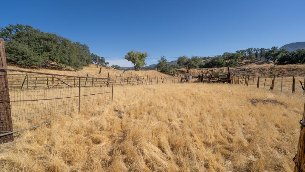 47069 Crump Lane, Coalinga, CA, 93210