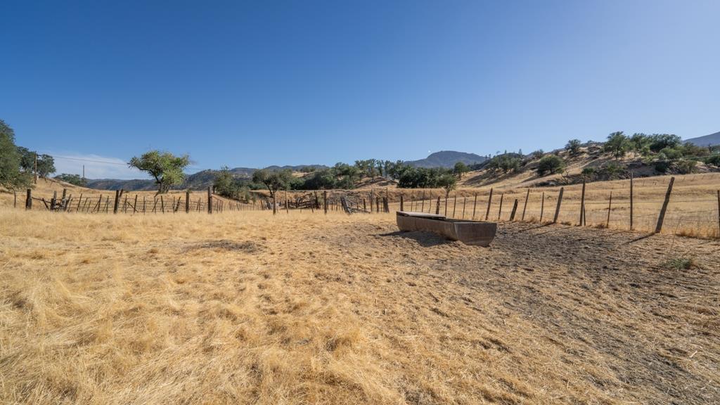 47069 Crump Lane, Coalinga, CA, 93210