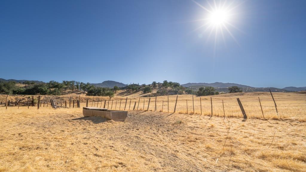 47069 Crump Lane, Coalinga, CA, 93210