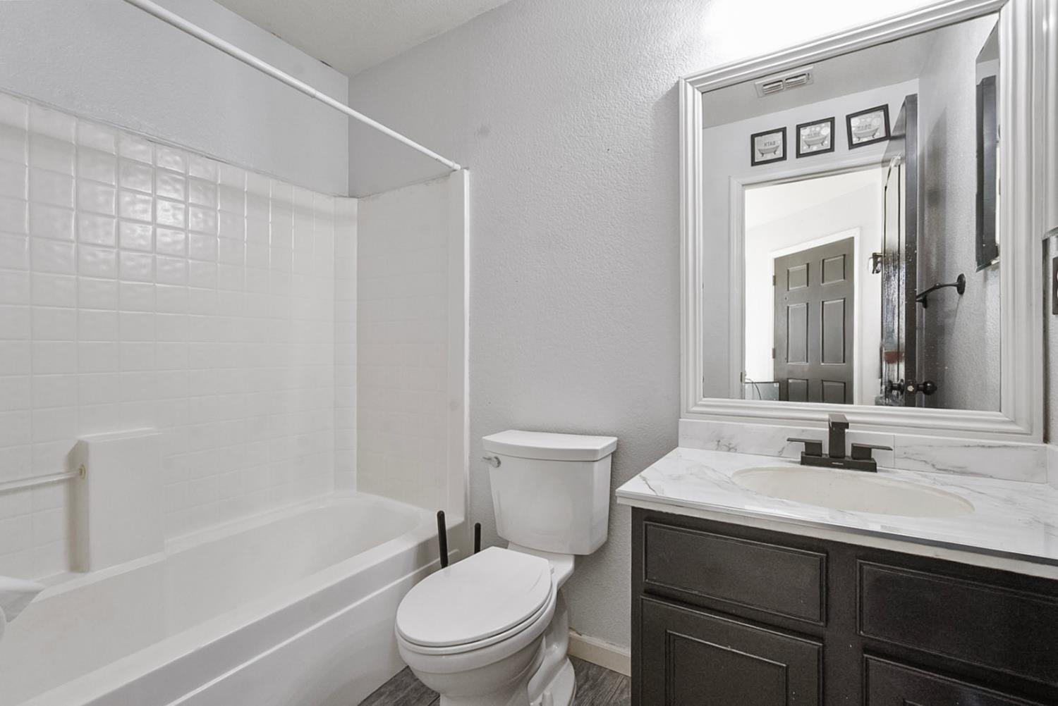 1026 Papaya Street, Madera, CA, 93638