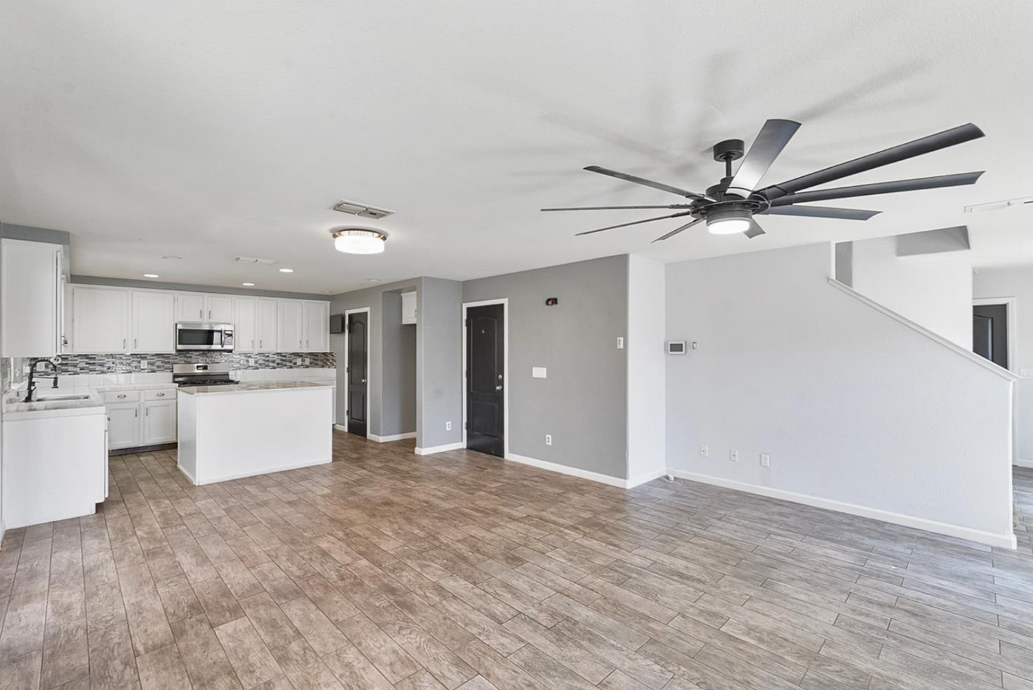 1026 Papaya Street, Madera, CA, 93638