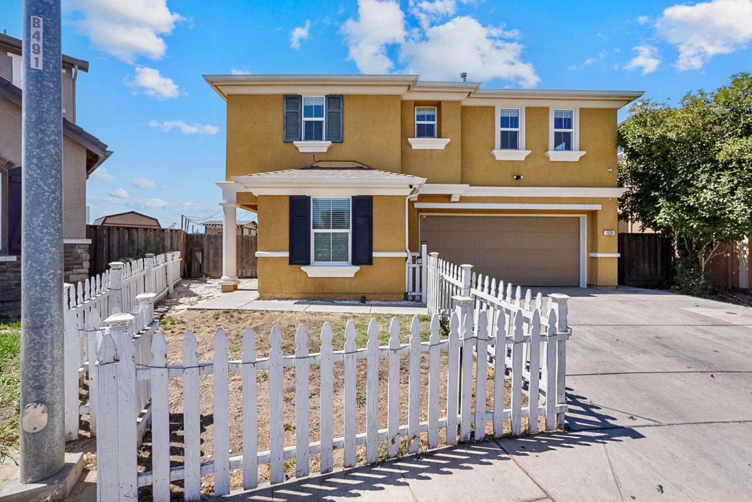 1026 Papaya Street, Madera, CA, 93638