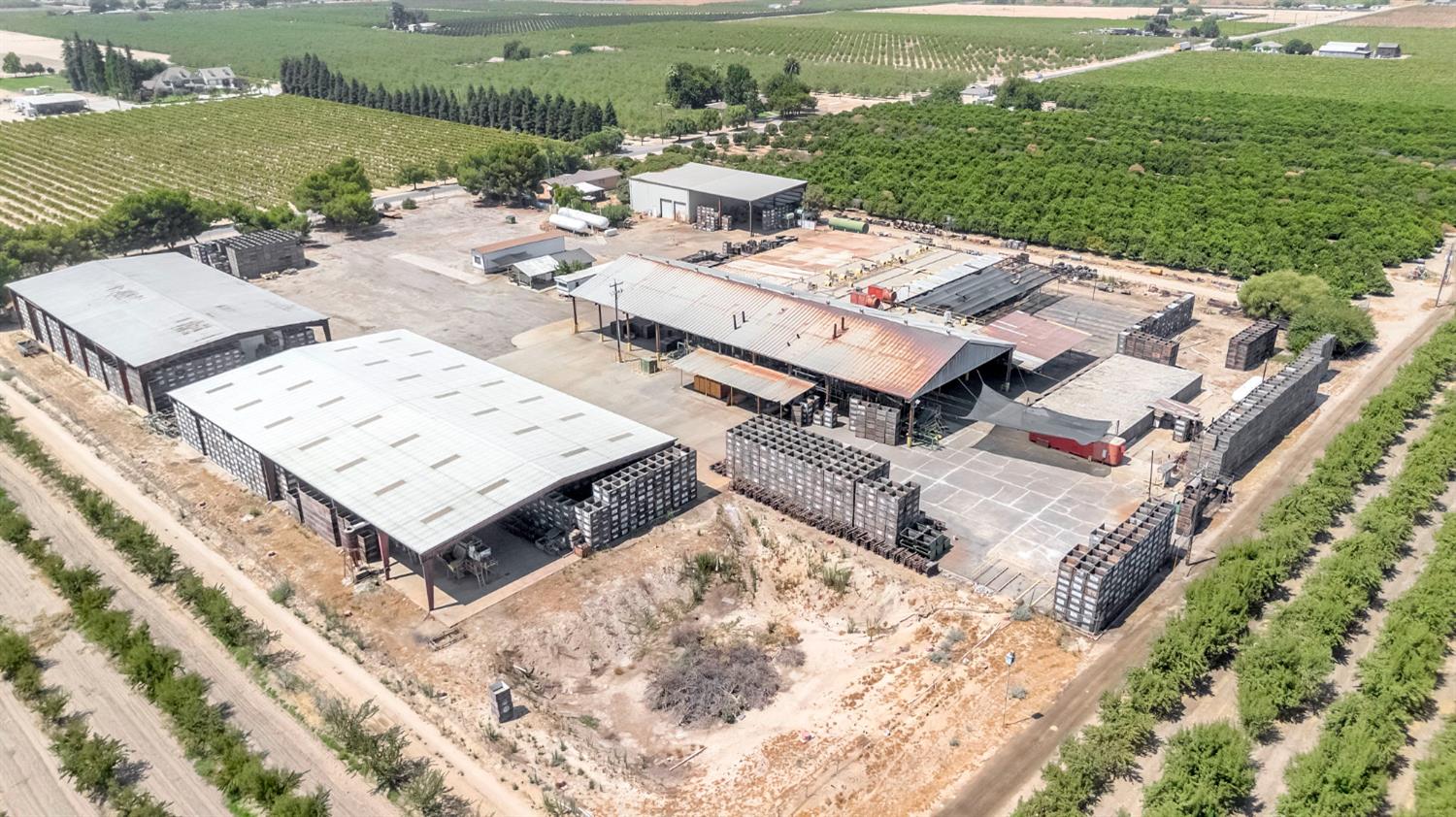 6658 S Peach Avenue, Fresno, CA, 93725