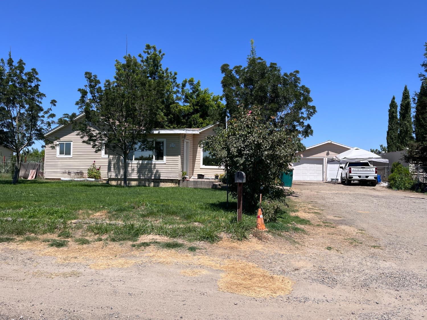 14176 Sunset, Livingston, CA, 95334