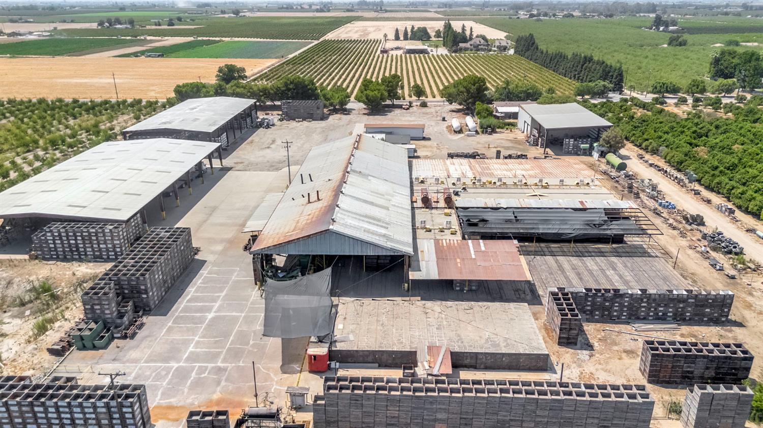 6658 S Peach Avenue, Fresno, CA, 93725