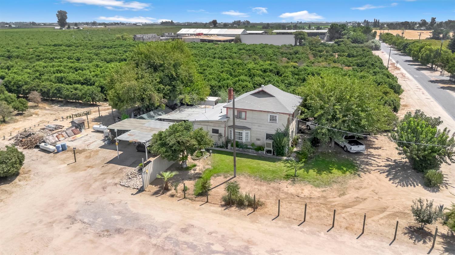 6658 S Peach Avenue, Fresno, CA, 93725