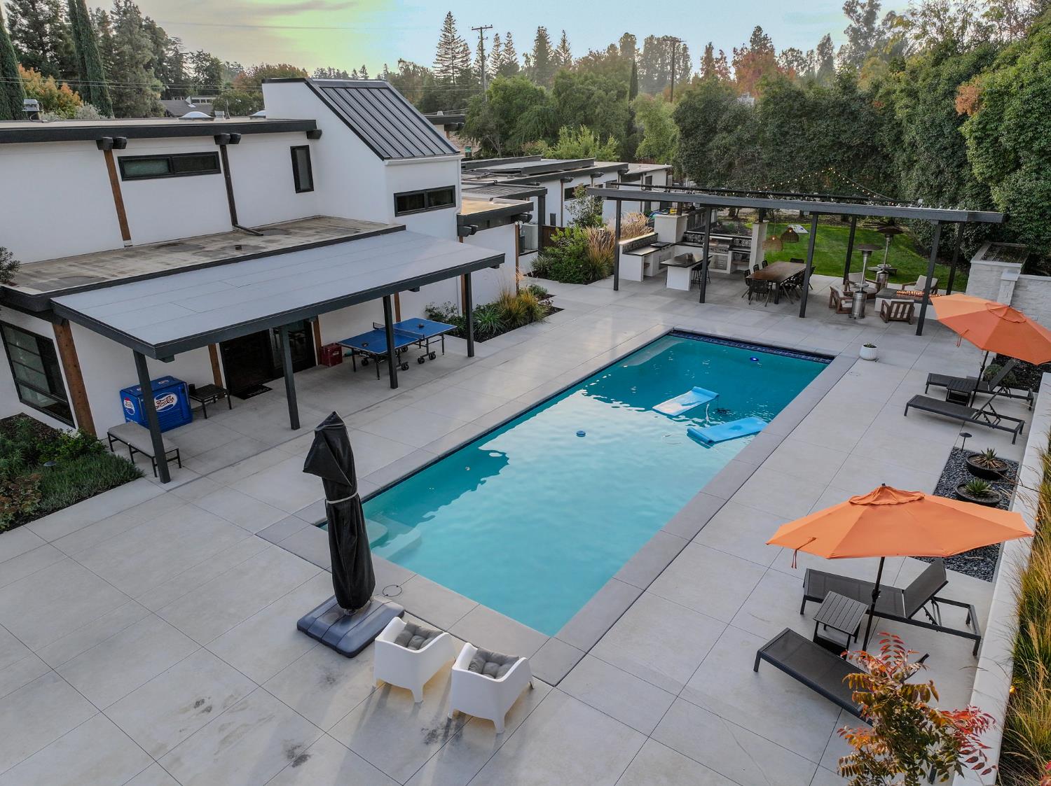 2284 W Palo Alto Avenue, Fresno, CA, 93711