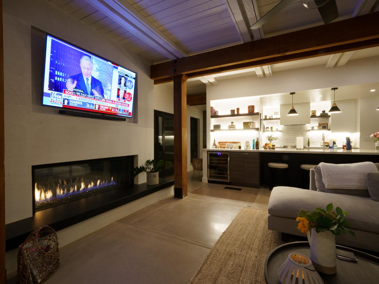 2284 W Palo Alto Avenue, Fresno, CA, 93711