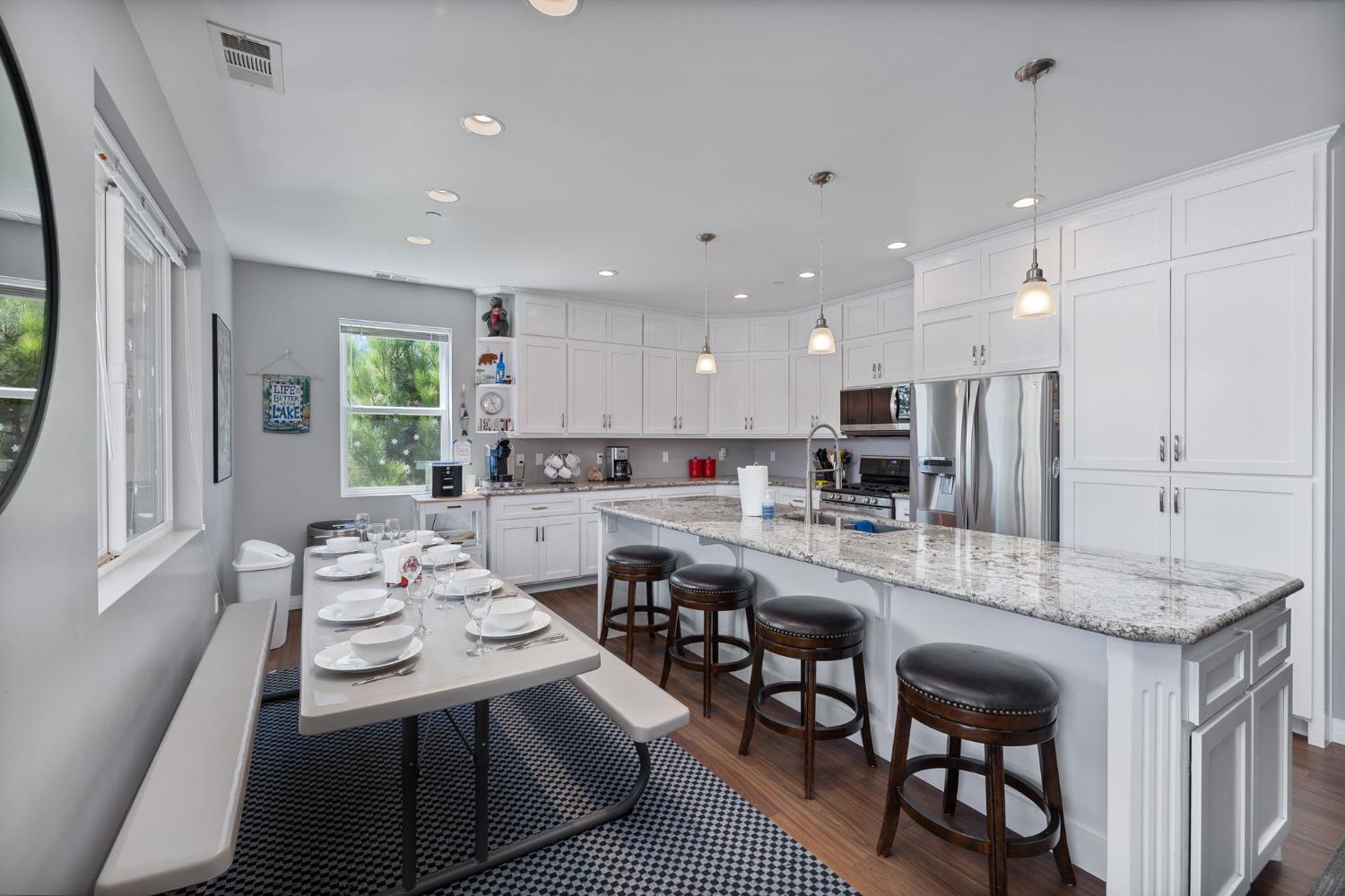 39317 Point, Bass Lake, CA, 93604