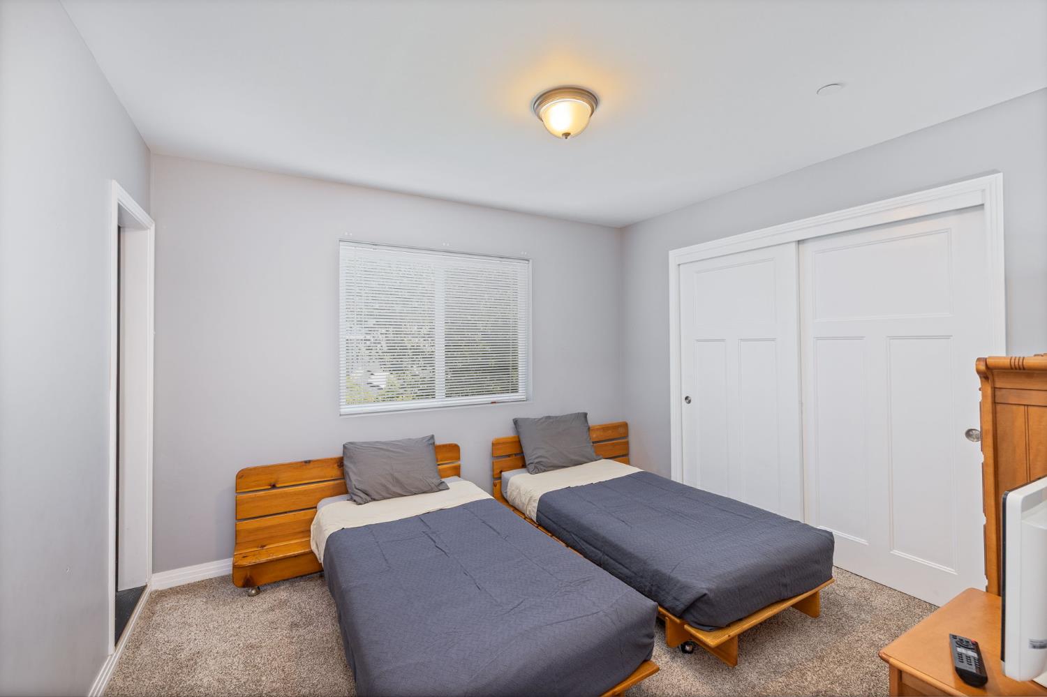 39317 Point, Bass Lake, CA, 93604