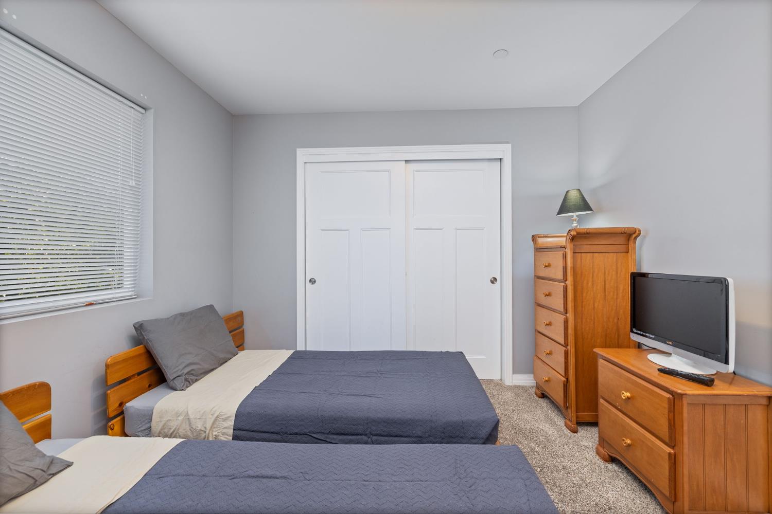 39317 Point, Bass Lake, CA, 93604