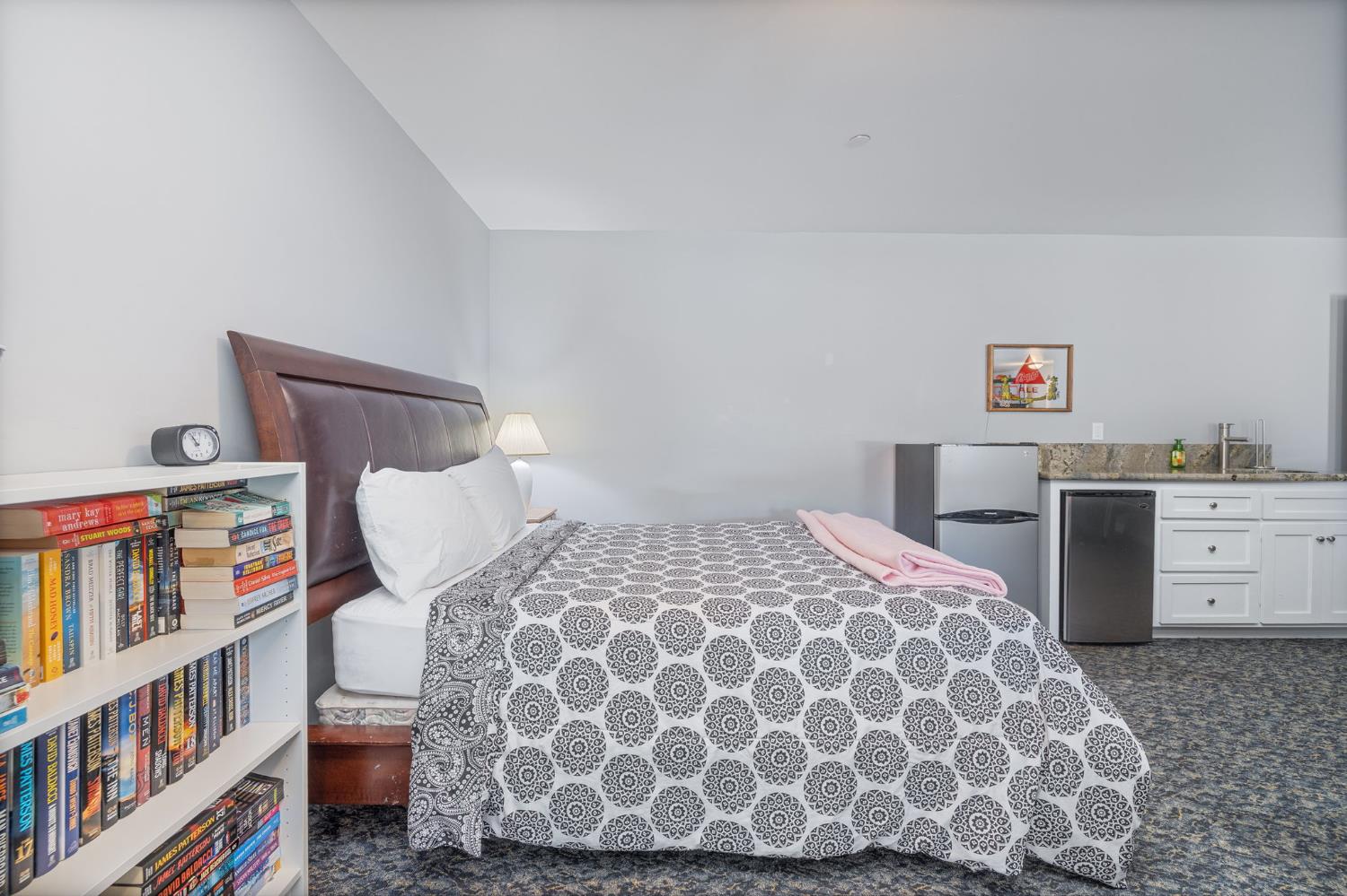 39317 Point, Bass Lake, CA, 93604