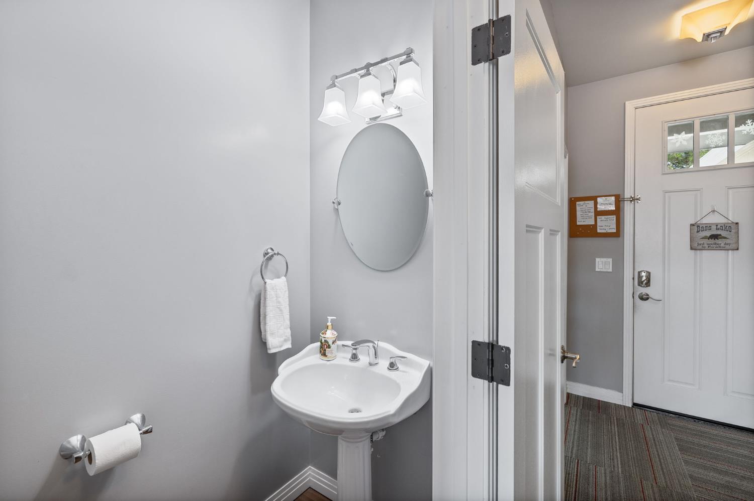 39317 Point, Bass Lake, CA, 93604