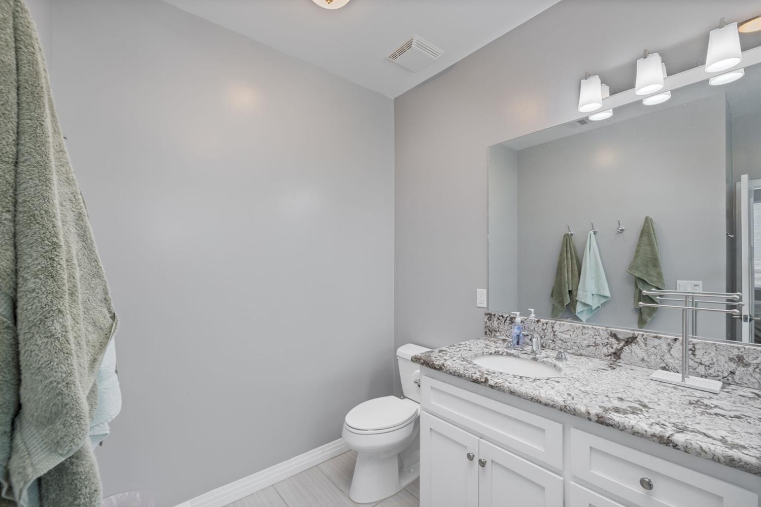 39317 Point, Bass Lake, CA, 93604