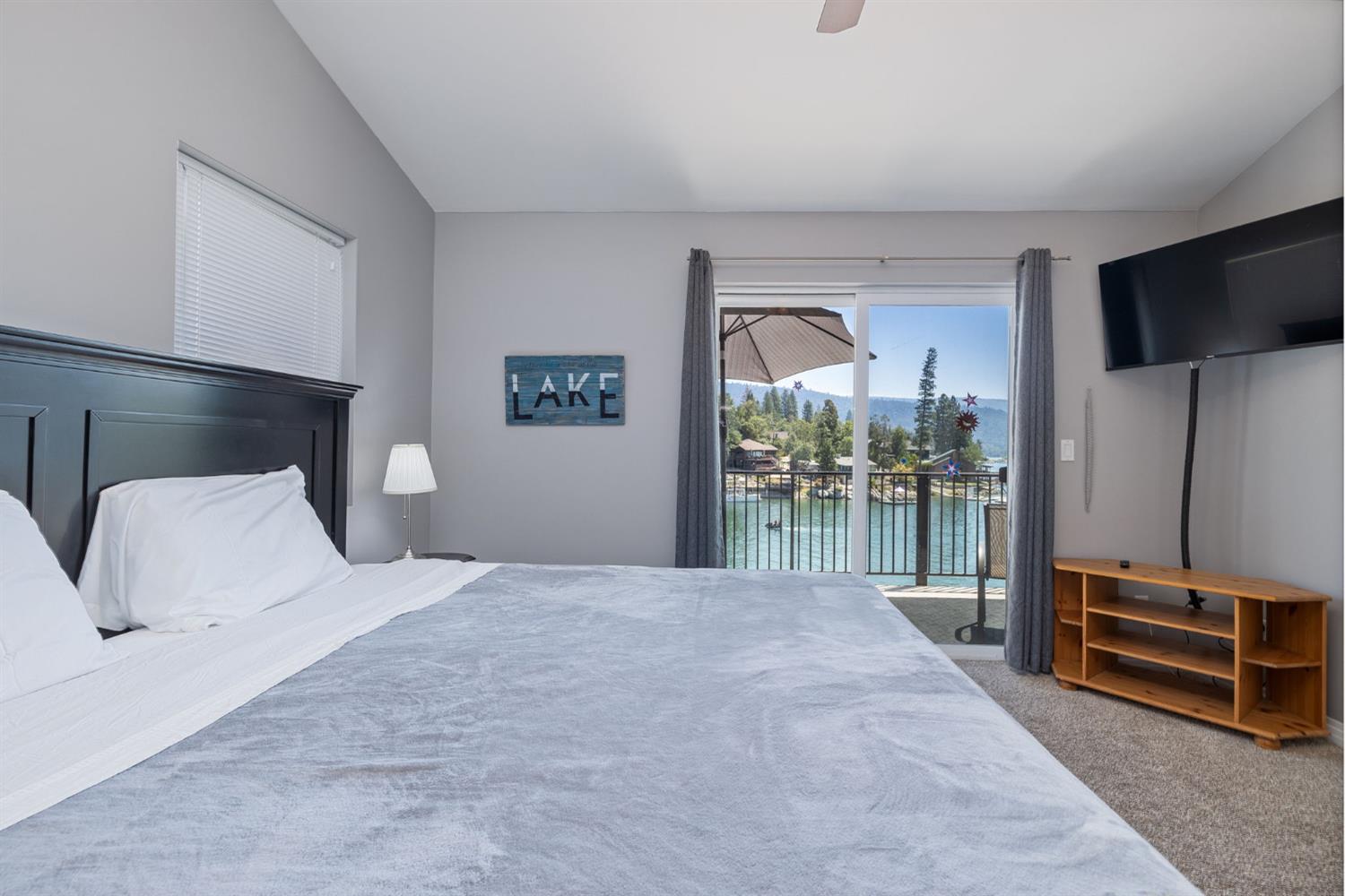 39317 Point, Bass Lake, CA, 93604