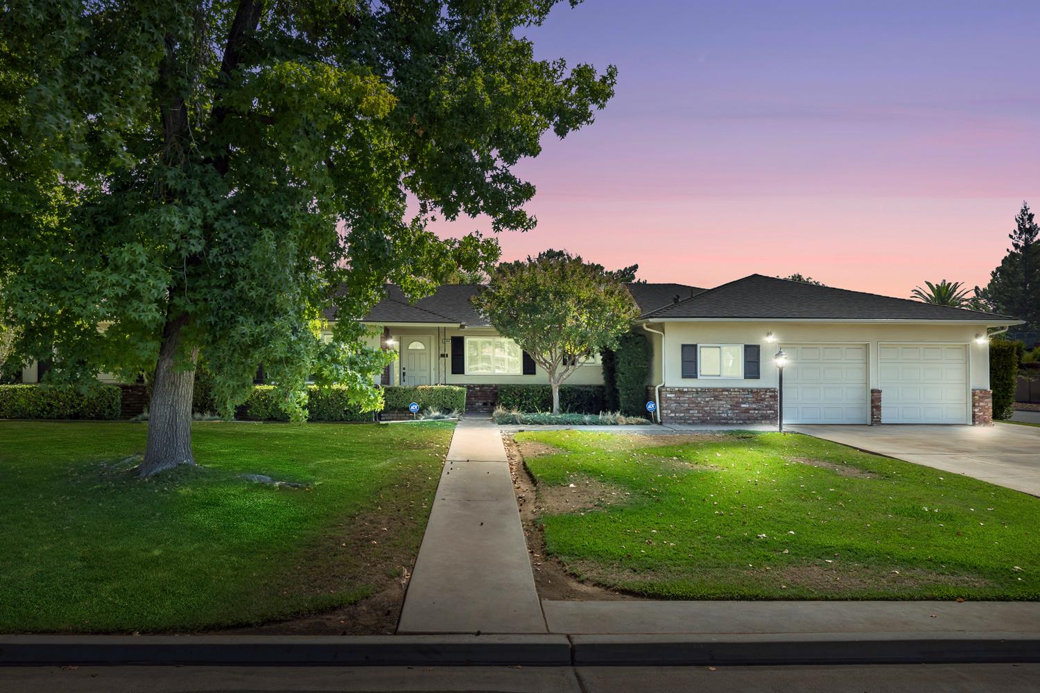 443 S Park Avenue, Kerman, CA, 93630