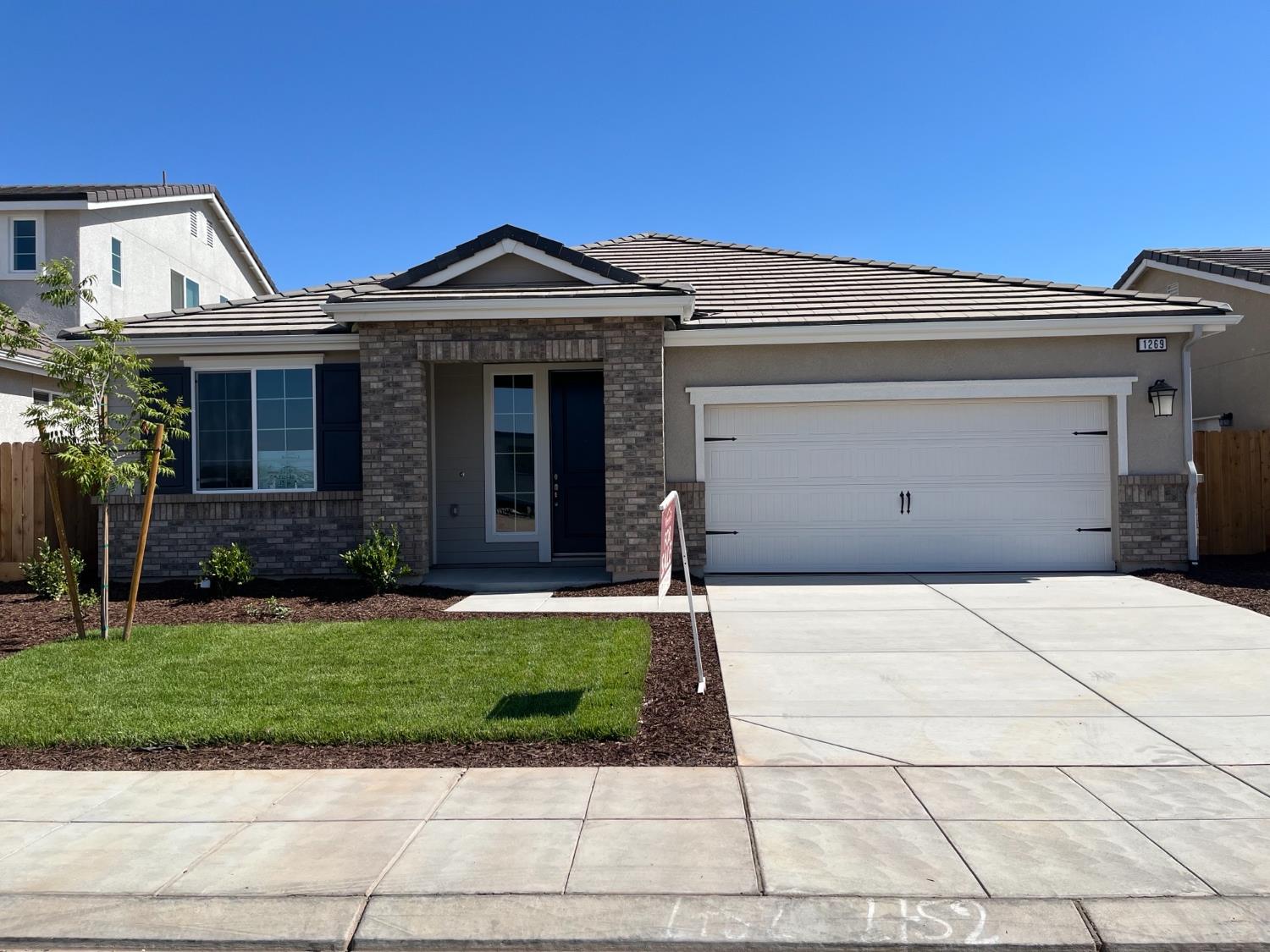 $500,000-$750,000 $500,000-$750,000