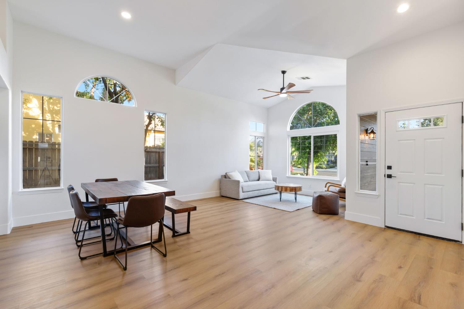 2337 Wrenwood Avenue, Clovis, CA, 93611