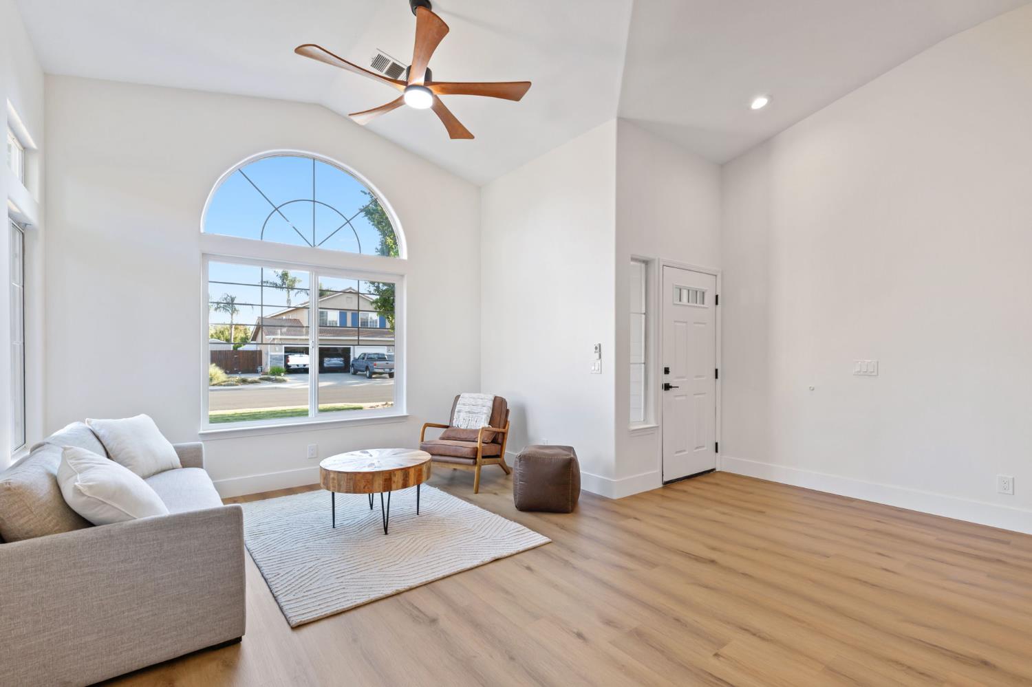 2337 Wrenwood Avenue, Clovis, CA, 93611