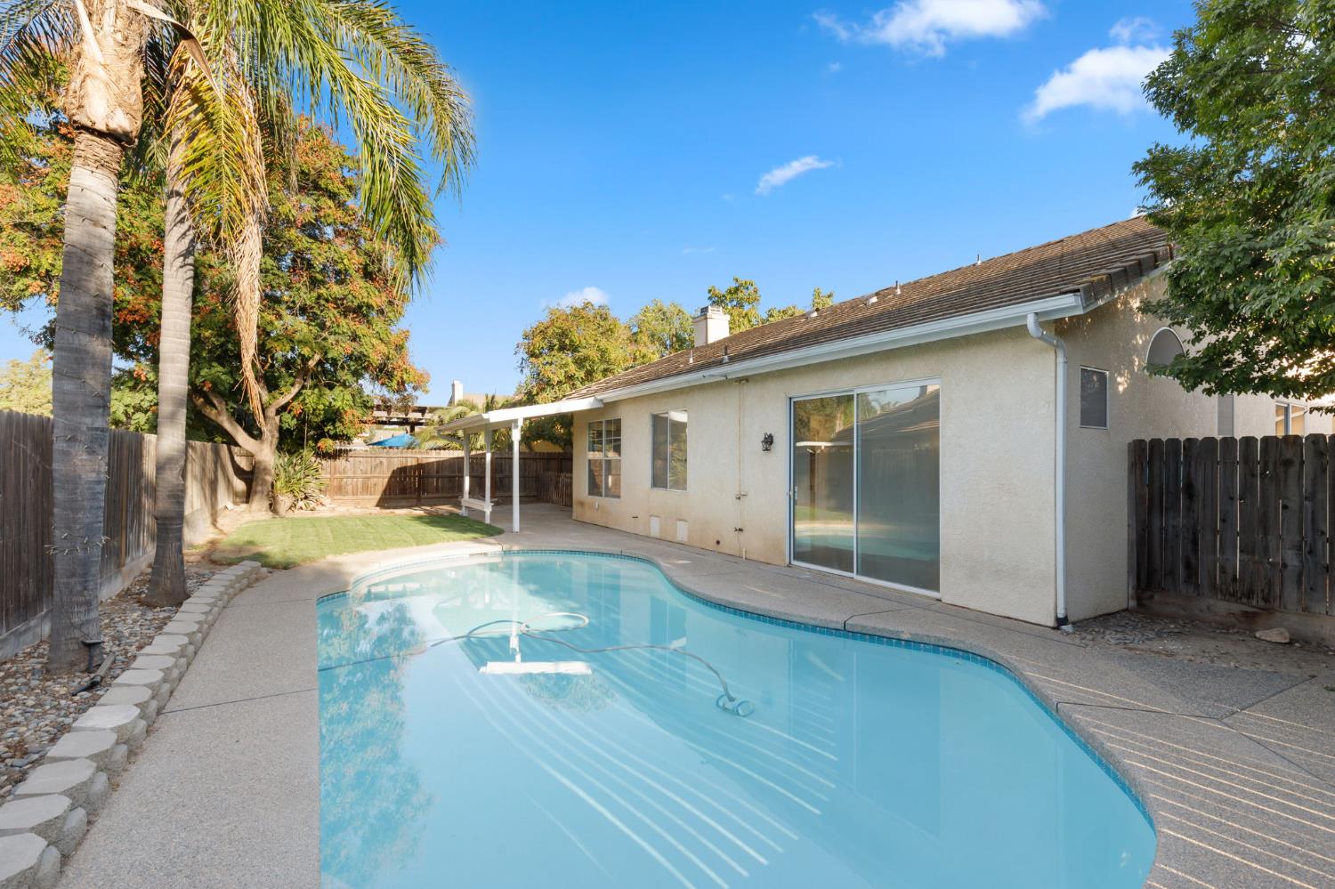 2337 Wrenwood Avenue, Clovis, CA, 93611