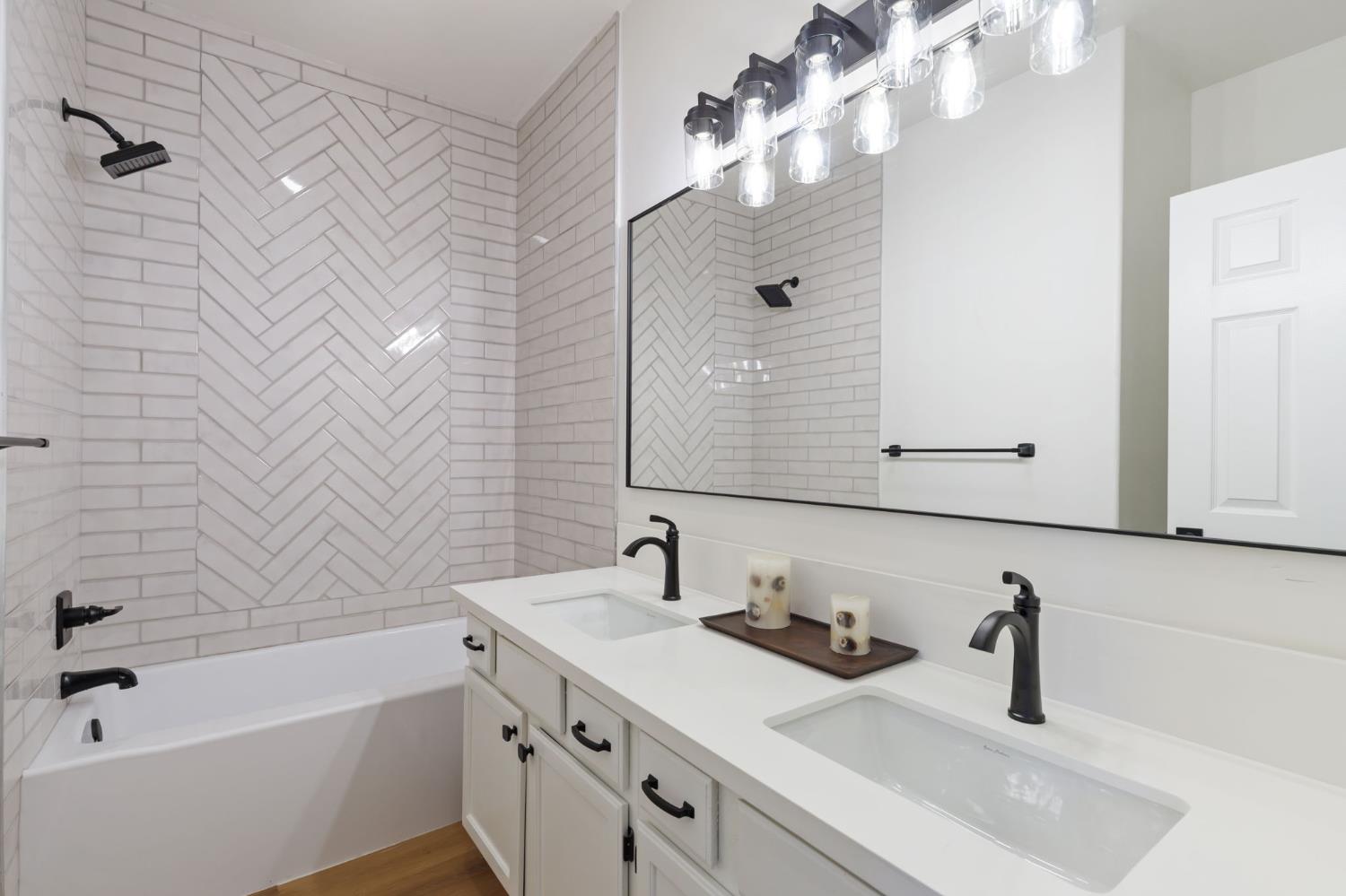 2337 Wrenwood Avenue, Clovis, CA, 93611