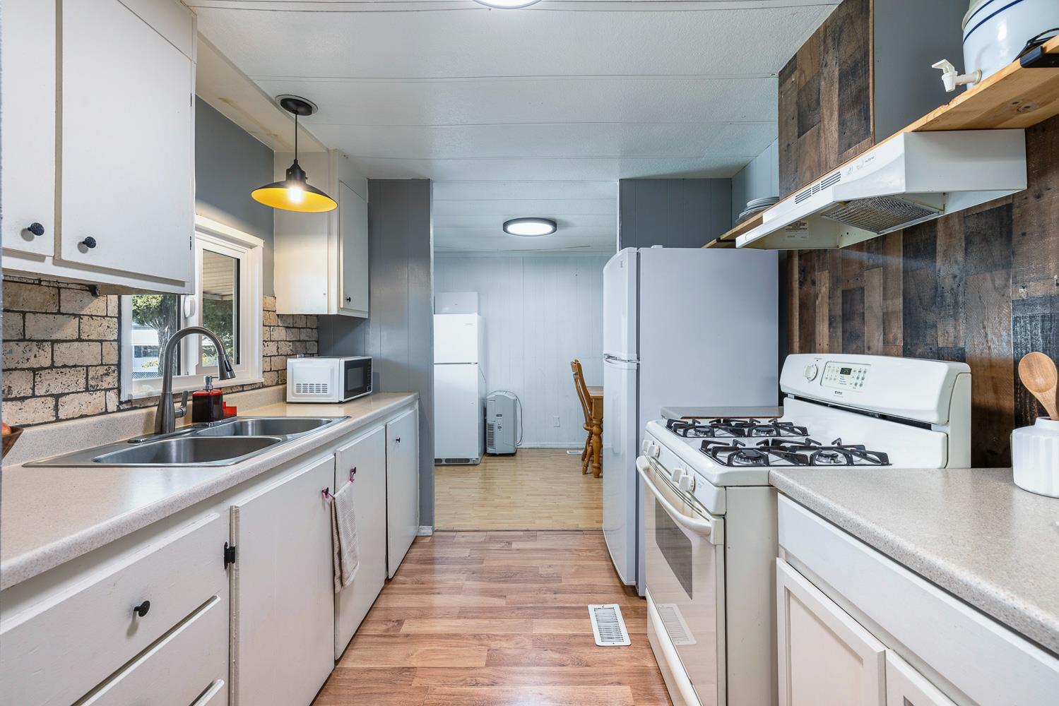 2740 W Olive UNIT&nbsp;48, Fresno, CA, 93728