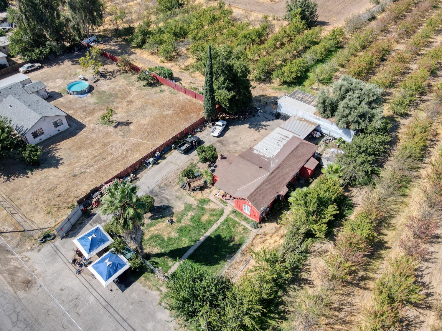 Single Family in Fresno - photo 2