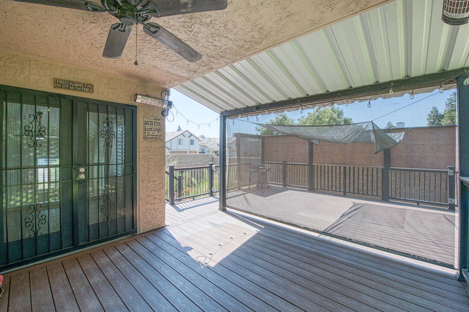 1323 Oak Avenue