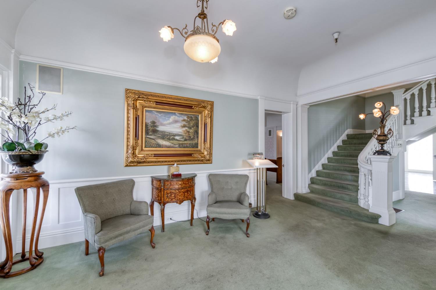 916 E Divisadero Street, Fresno, CA, 93721