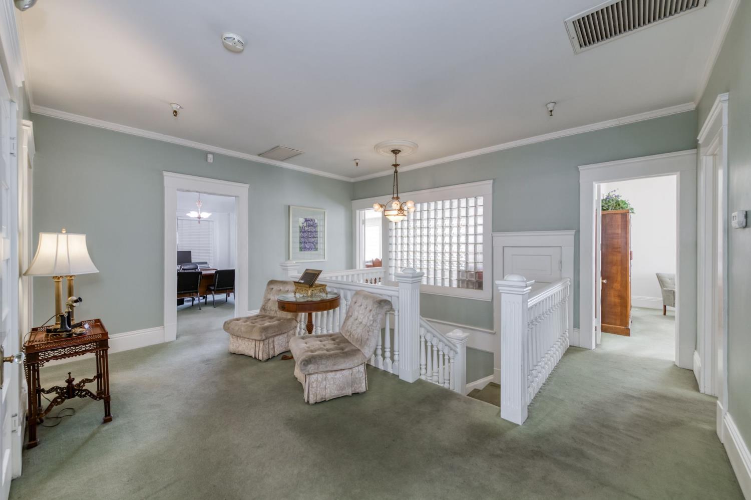 916 E Divisadero Street, Fresno, CA, 93721