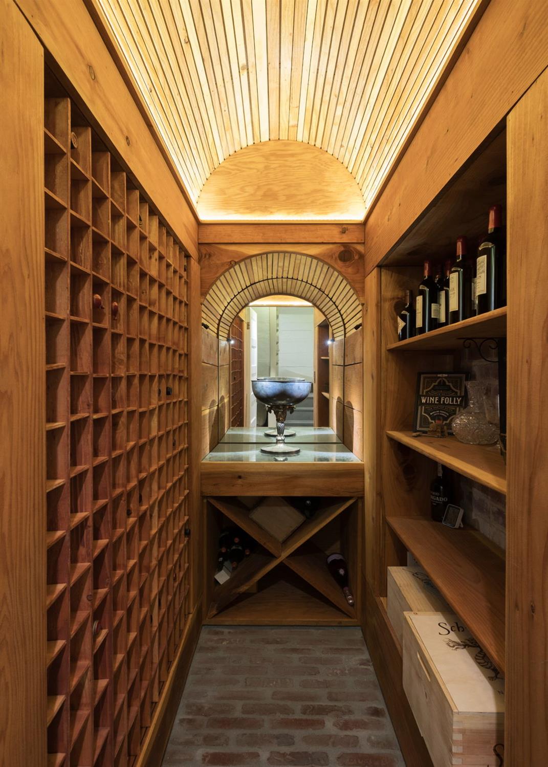 4175 N Van Ness Boulevard, Fresno, CA, 93704