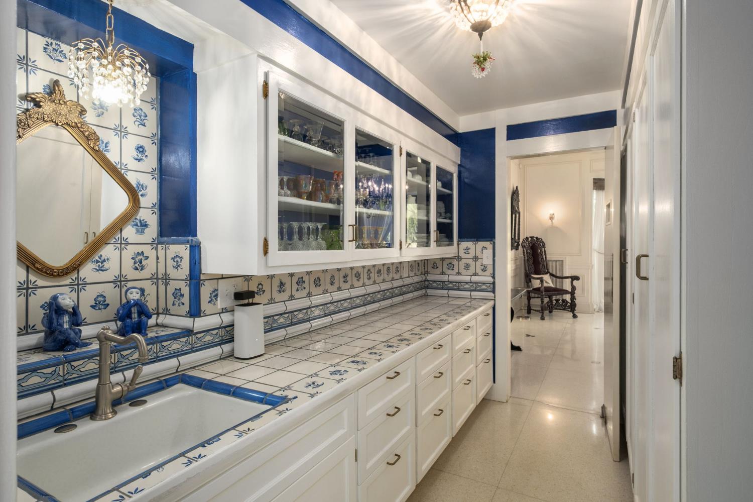 4175 N Van Ness Boulevard, Fresno, CA, 93704