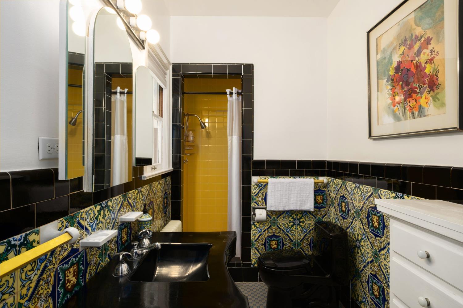 4175 N Van Ness Boulevard, Fresno, CA, 93704