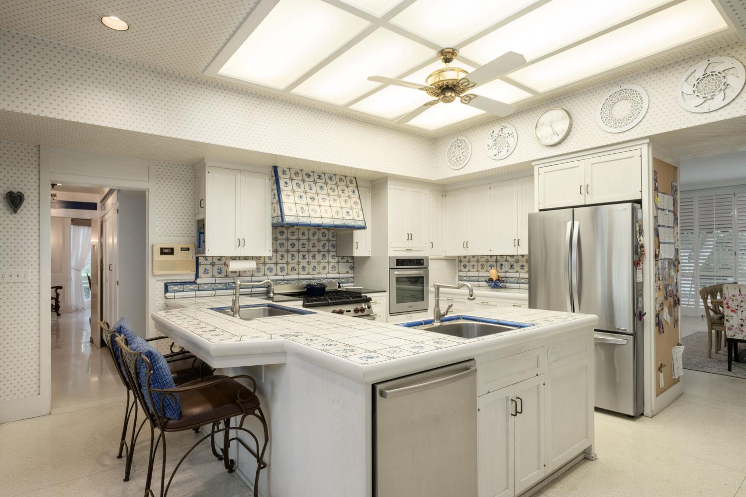 4175 N Van Ness Boulevard, Fresno, CA, 93704