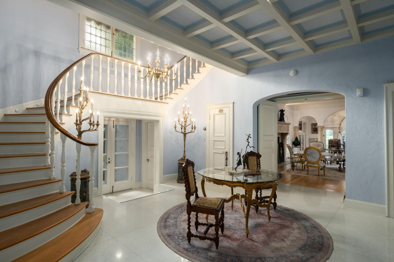 4175 N Van Ness Boulevard, Fresno, CA, 93704