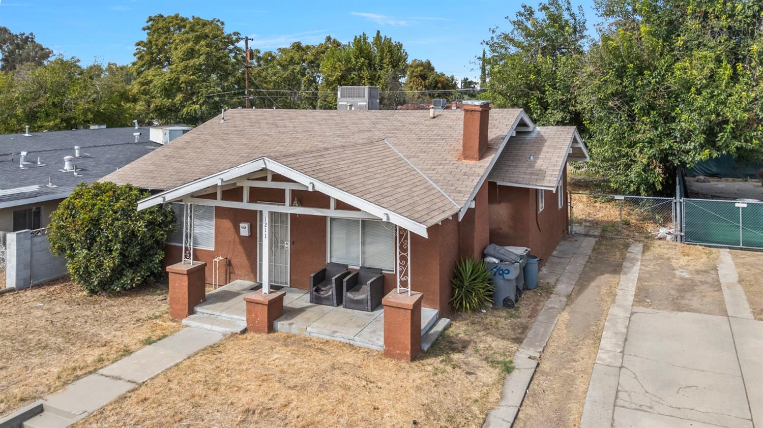 Single Family in Fresno - photo 3