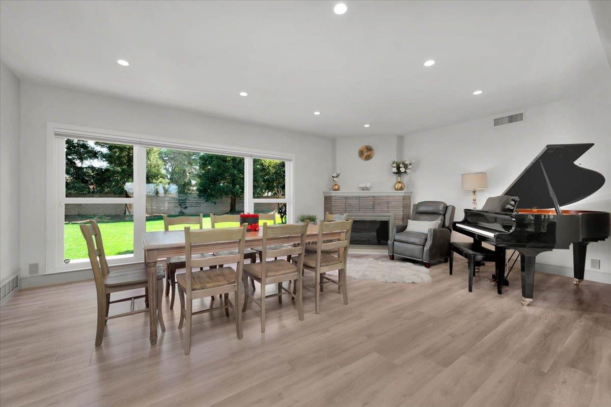 4481 N Palm Avenue, Fresno, CA, 93704