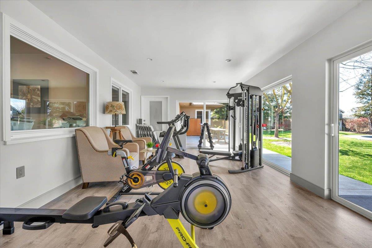 4481 N Palm Avenue, Fresno, CA, 93704