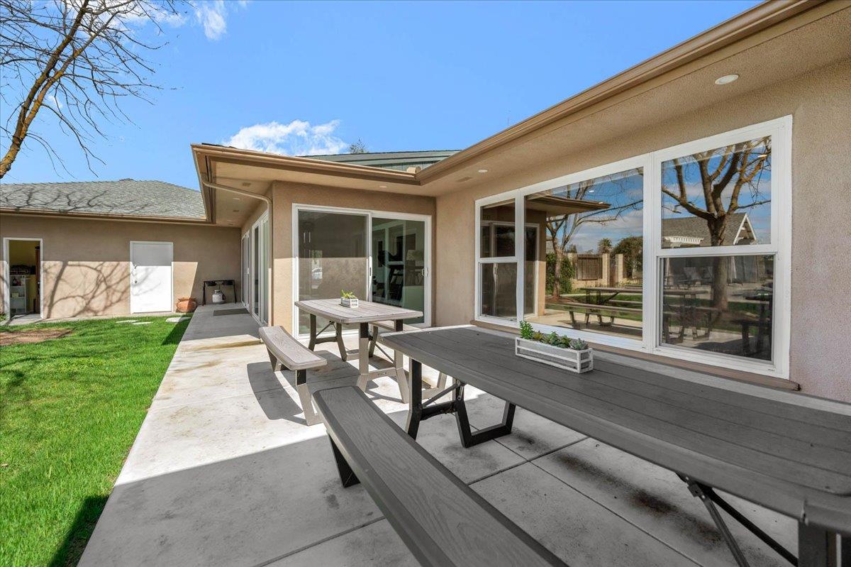 4481 N Palm Avenue, Fresno, CA, 93704